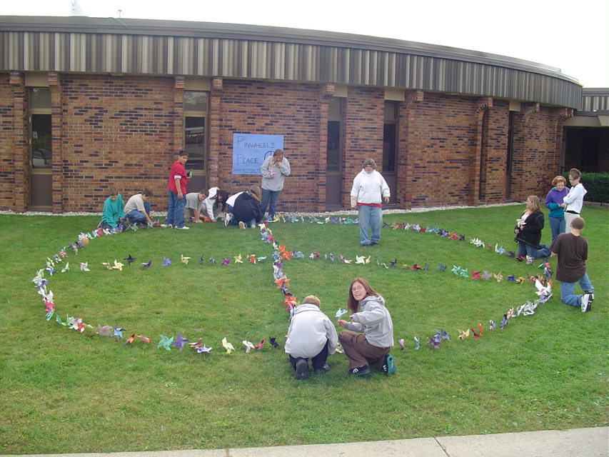 pinwheelsforpeace2006 015