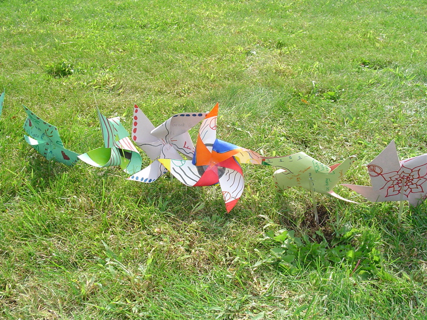 pinwheelsforpeace2006 021