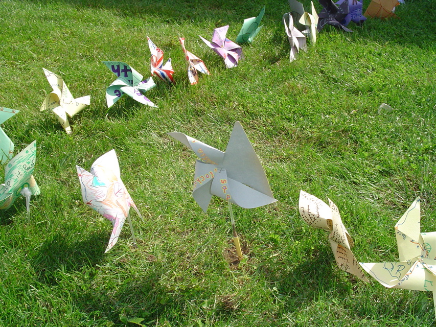 pinwheelsforpeace2006 022