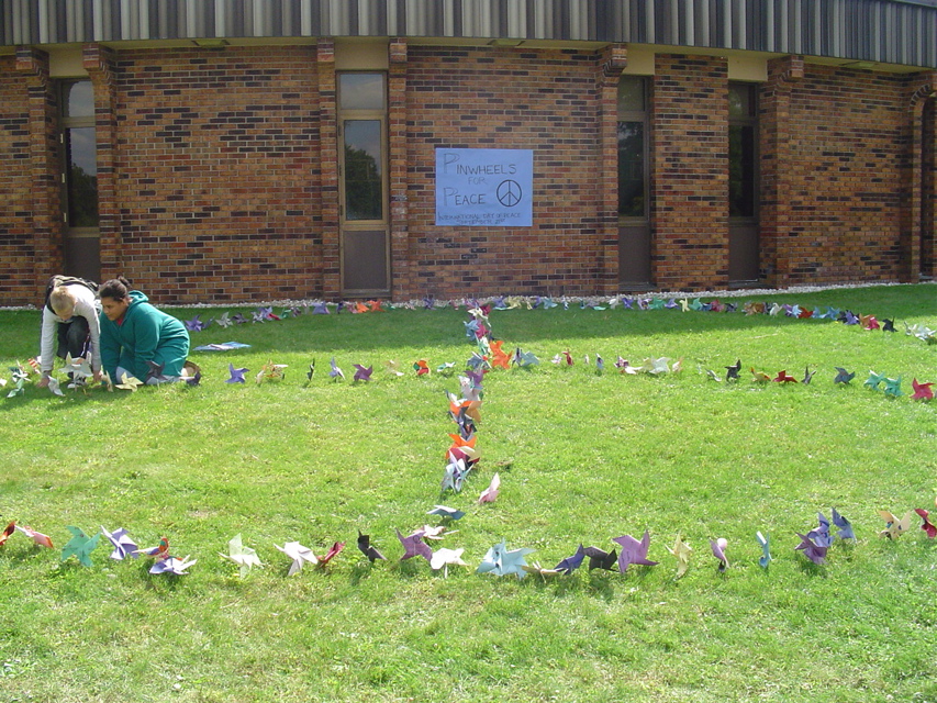pinwheelsforpeace2006 029